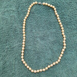 VINTAGE 24” CULTURES PEARL NECKLACE